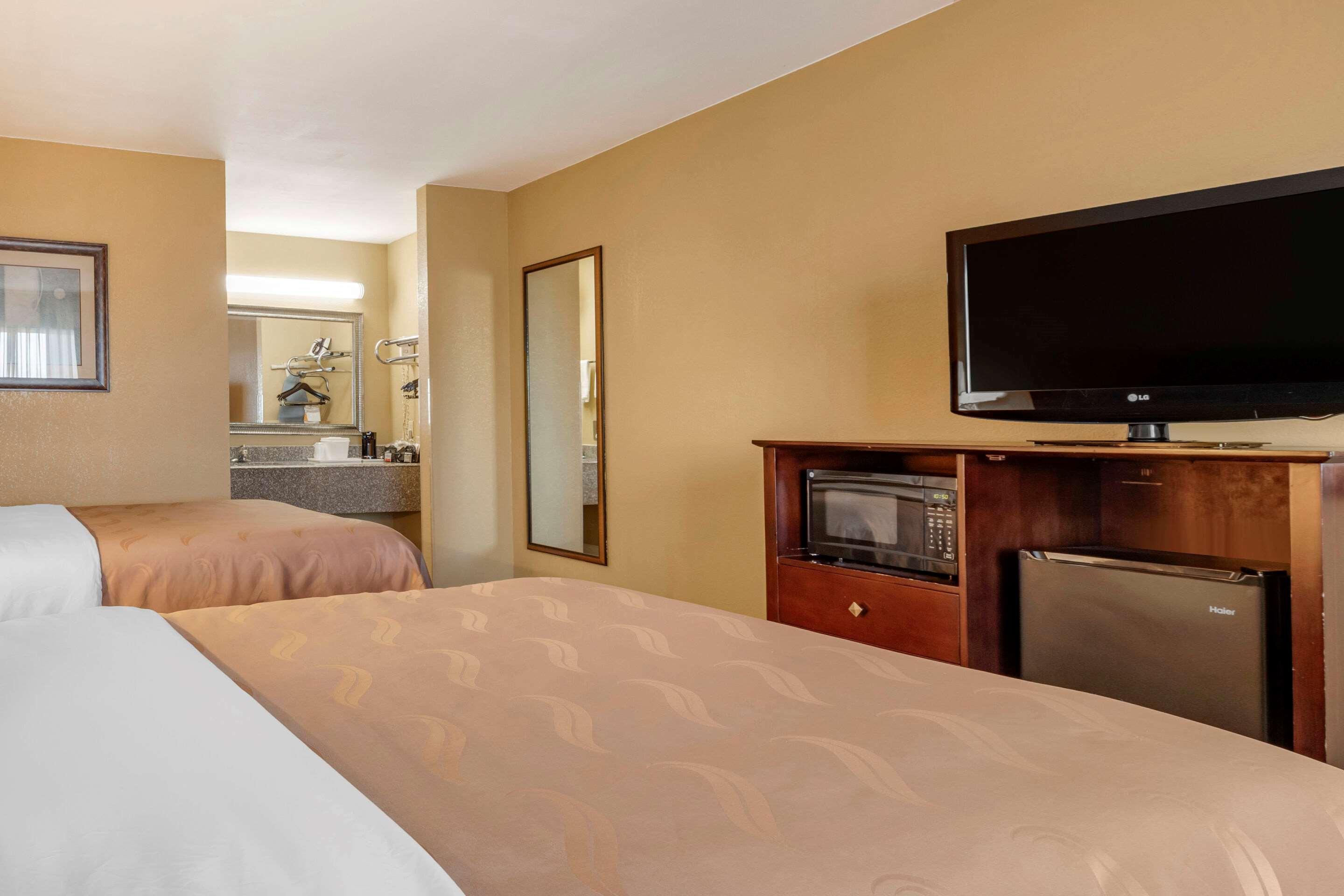 Quality Inn Russellville I-40 Экстерьер фото
