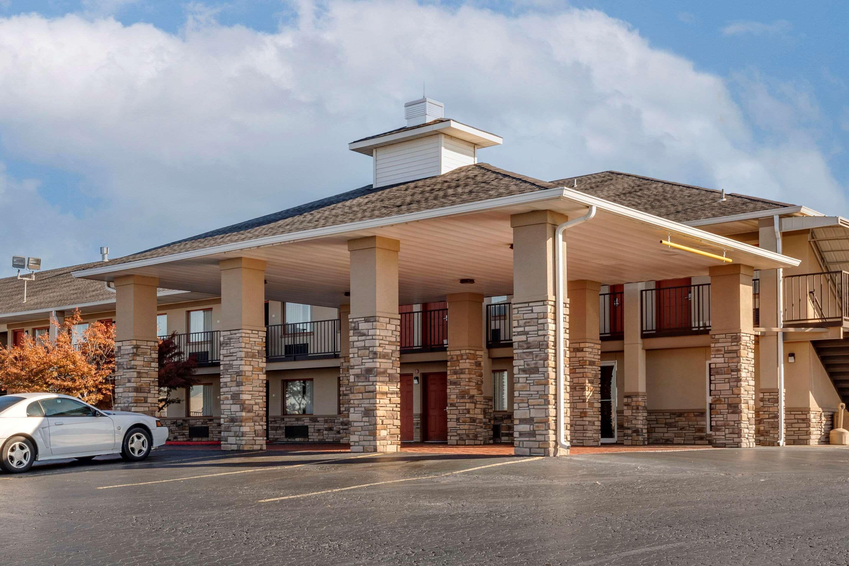Quality Inn Russellville I-40 Экстерьер фото