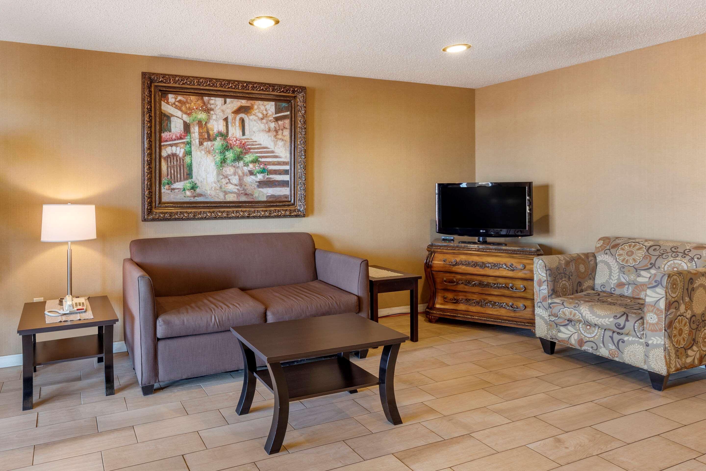 Quality Inn Russellville I-40 Экстерьер фото